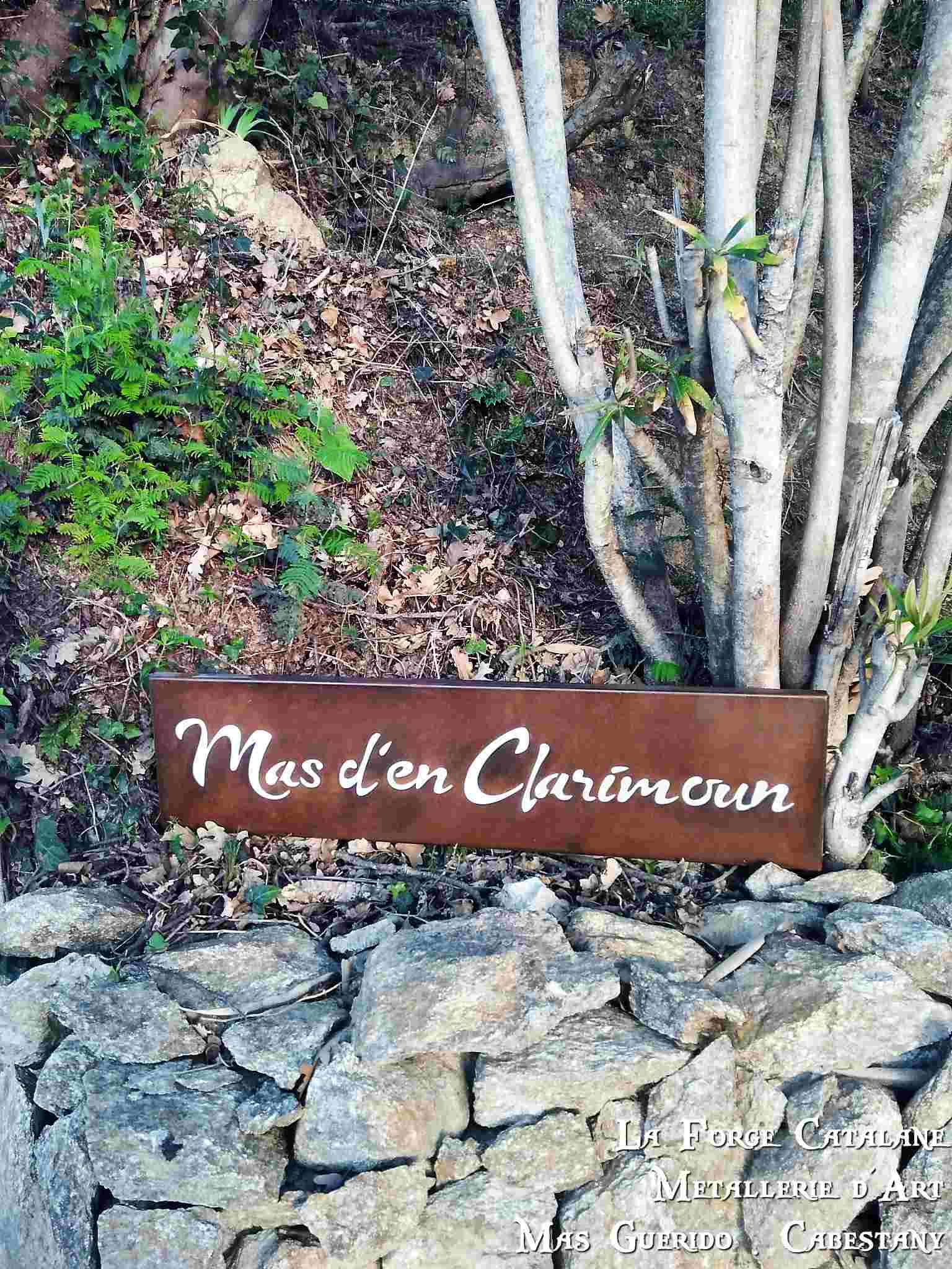 nom de mas en decoupe laser forge catalane.jpg